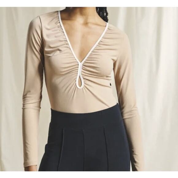 Abercrombie & Fitch Size XL Y2K Long Sleeve Ruched Cut Out Tan Crop Top - Picture 1 of 10
